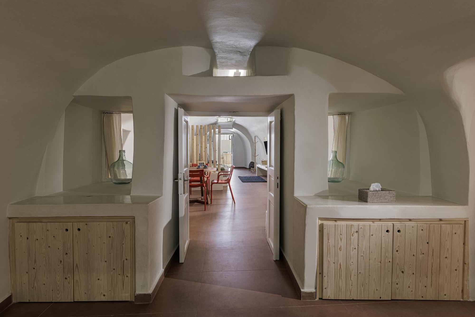 פירוסטפני Blue Dolphins Apartments מראה חיצוני תמונה