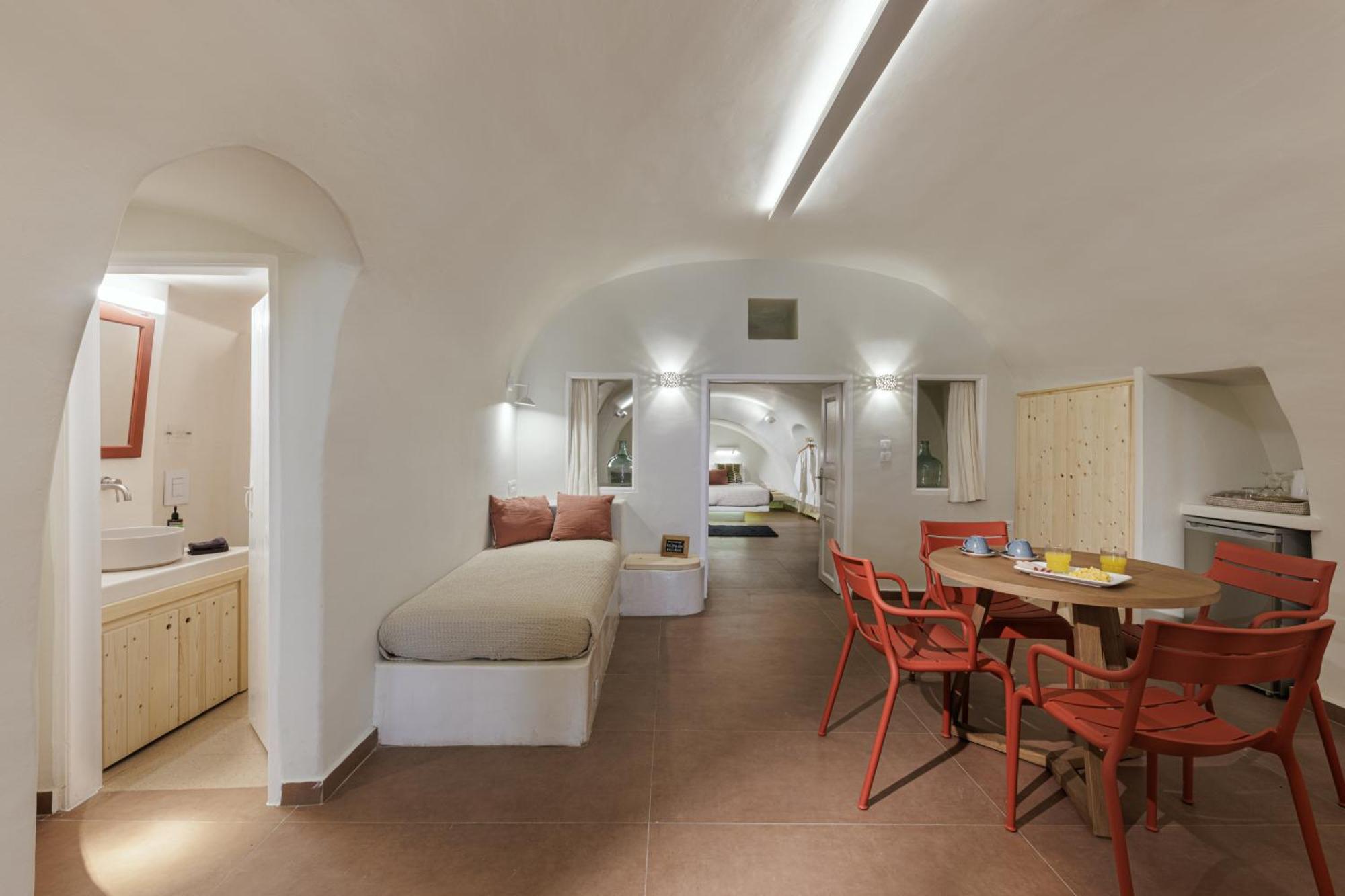 פירוסטפני Blue Dolphins Apartments מראה חיצוני תמונה